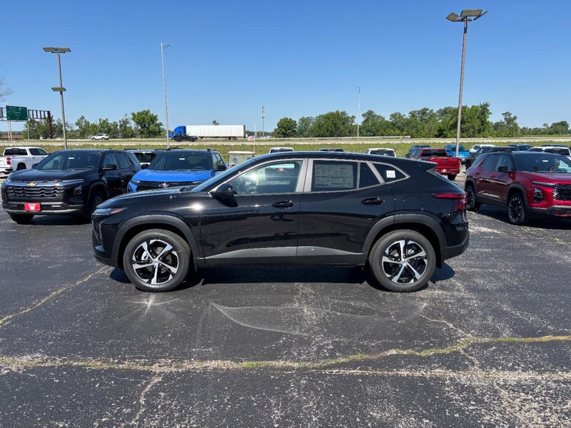 Chevrolet Trax Vehicle Full-screen Gallery Image 2