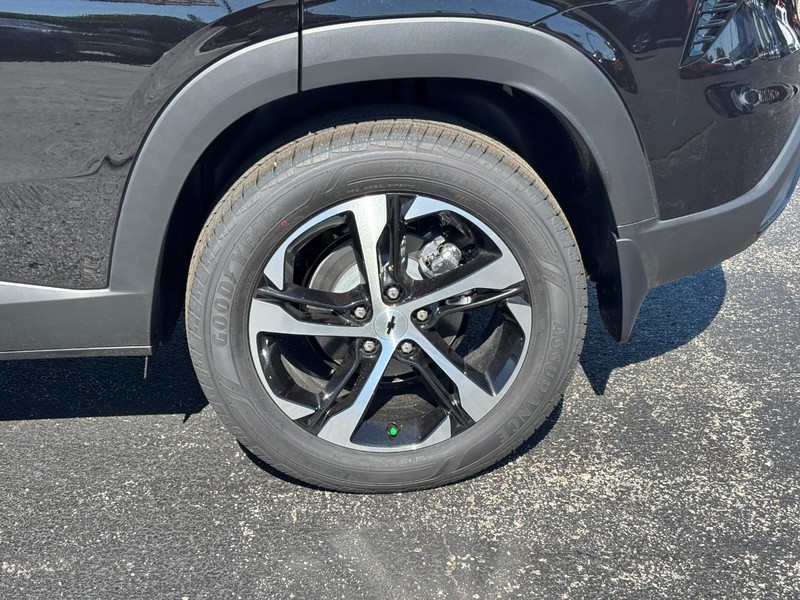 Chevrolet Trax Vehicle Full-screen Gallery Image 4