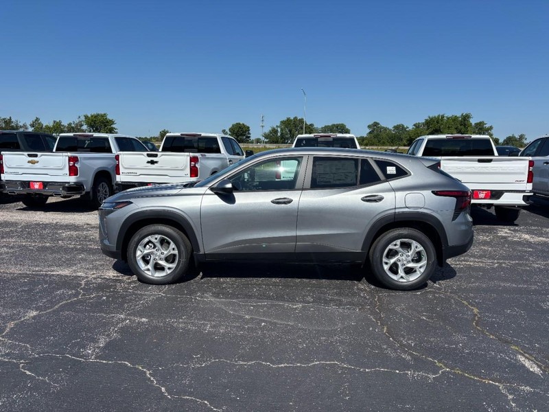 Chevrolet Trax Vehicle Full-screen Gallery Image 2