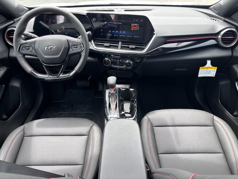 Chevrolet Trax Vehicle Full-screen Gallery Image 6