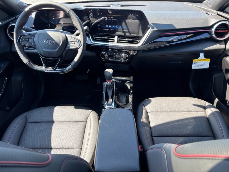 Chevrolet Trax Vehicle Full-screen Gallery Image 6