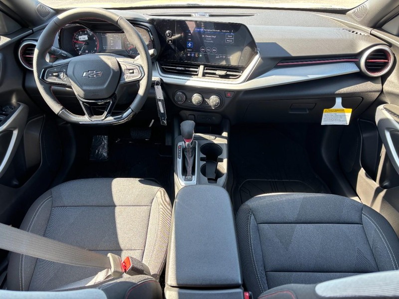 Chevrolet Trax Vehicle Full-screen Gallery Image 6