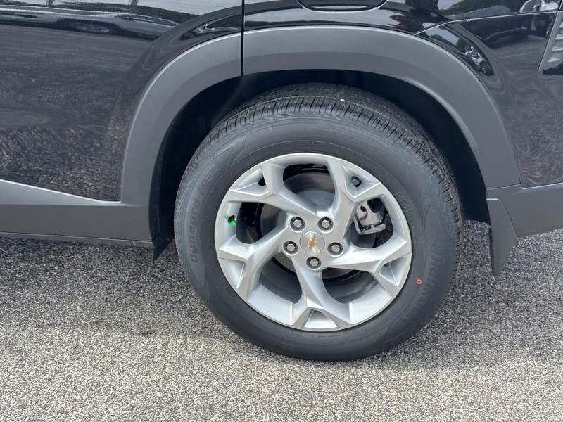 Chevrolet Trax Vehicle Full-screen Gallery Image 4