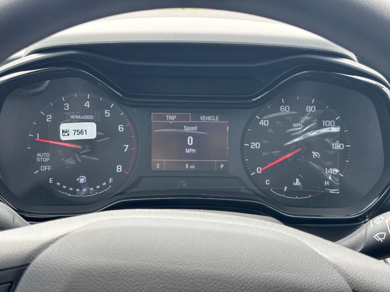 Chevrolet Trax Vehicle Full-screen Gallery Image 14