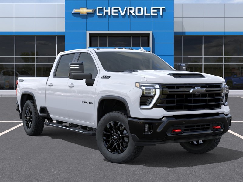Chevrolet Silverado 2500HD Vehicle Full-screen Gallery Image 7