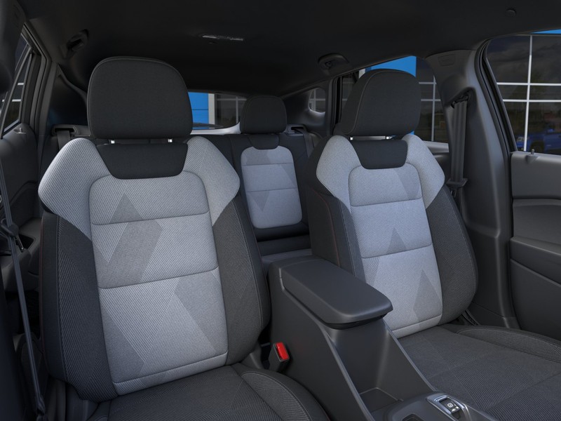 Chevrolet Trax Vehicle Full-screen Gallery Image 16