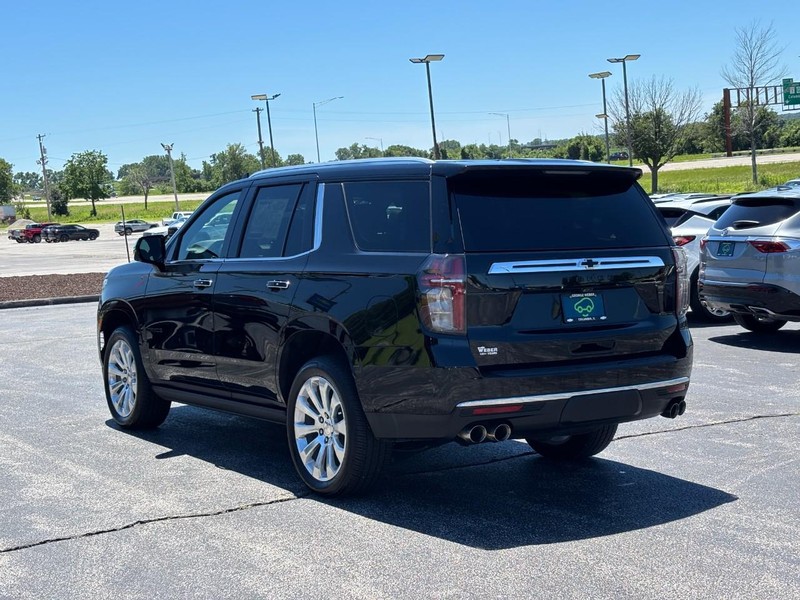 Chevrolet Tahoe Vehicle Full-screen Gallery Image 3