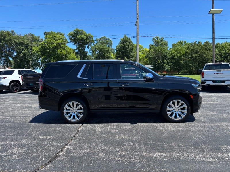 Chevrolet Tahoe Vehicle Full-screen Gallery Image 6