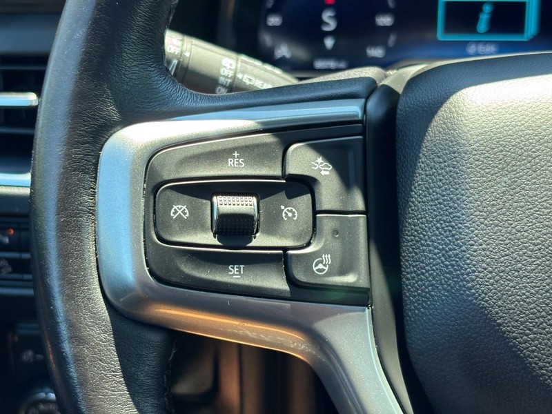 Chevrolet Tahoe Vehicle Full-screen Gallery Image 19