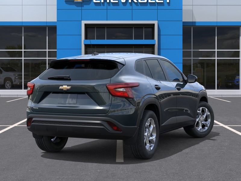 Chevrolet Trax Vehicle Full-screen Gallery Image 4