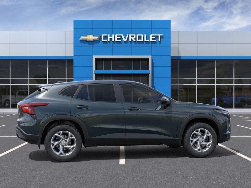 Chevrolet Trax Vehicle Full-screen Gallery Image 5