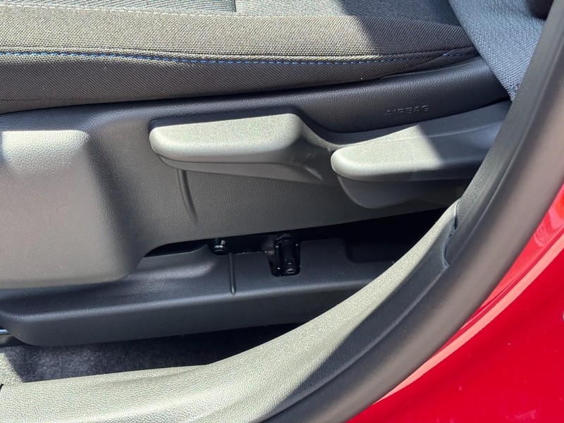 Chevrolet Trax Vehicle Full-screen Gallery Image 10