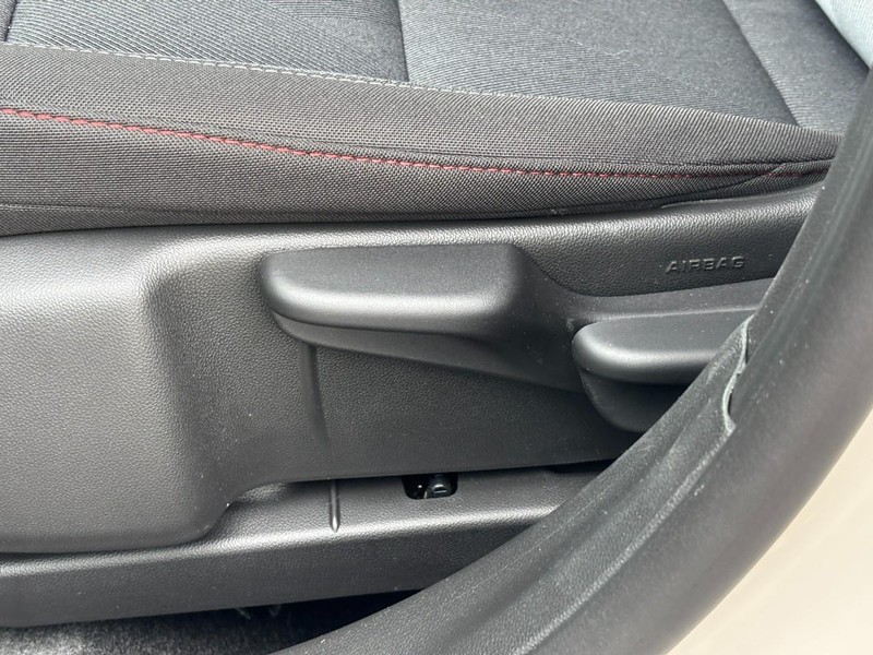Chevrolet Trax Vehicle Full-screen Gallery Image 10
