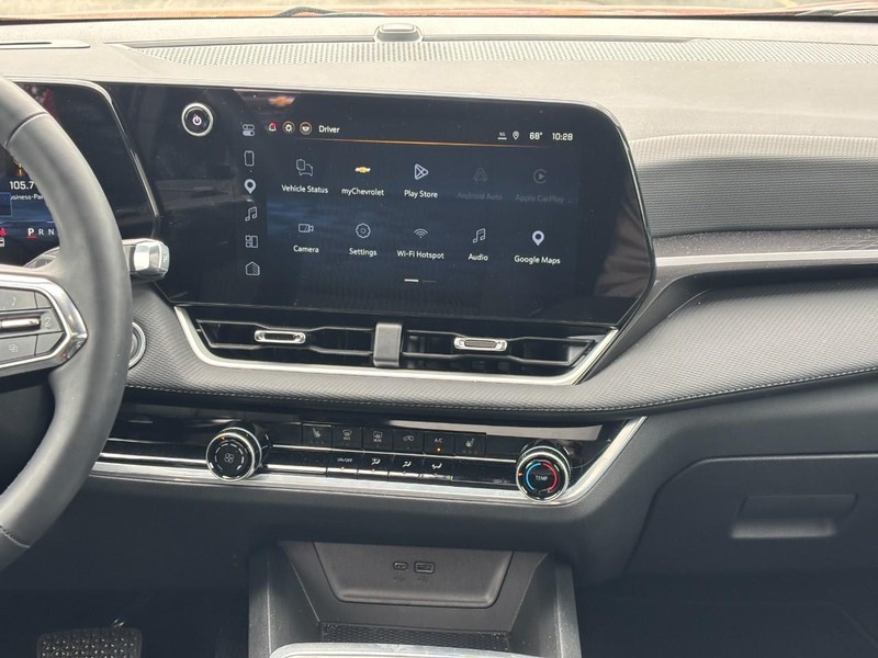 Chevrolet Equinox Vehicle Full-screen Gallery Image 8