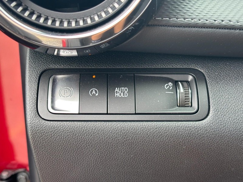 Chevrolet Equinox Vehicle Full-screen Gallery Image 12