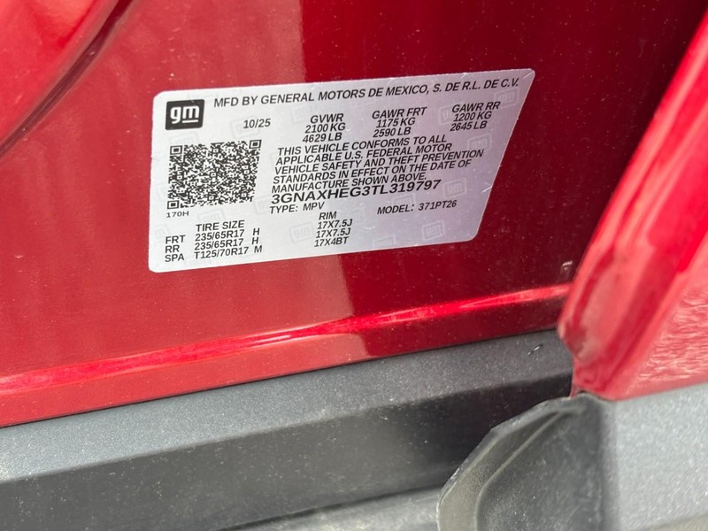 Chevrolet Equinox Vehicle Full-screen Gallery Image 20