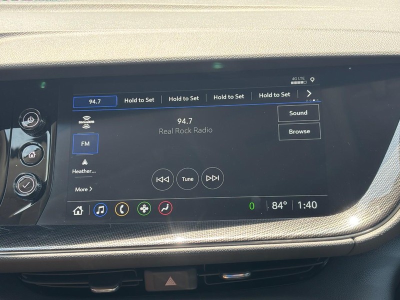 Buick Envision Vehicle Full-screen Gallery Image 20
