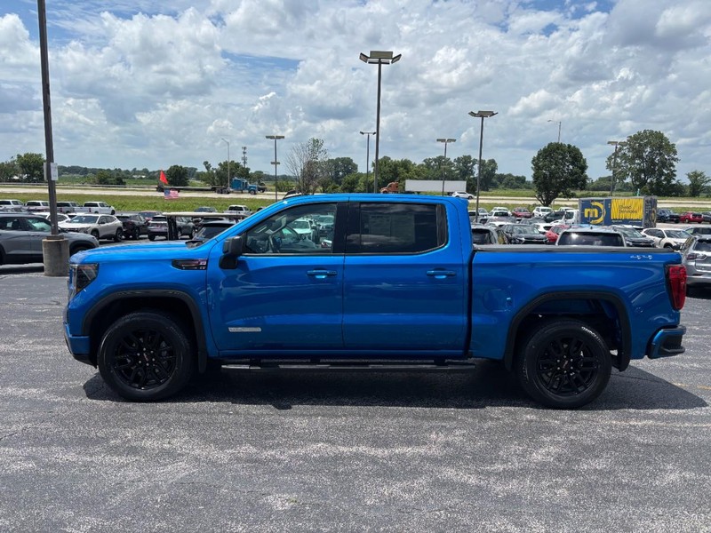 GMC Sierra 1500 Vehicle Full-screen Gallery Image 2