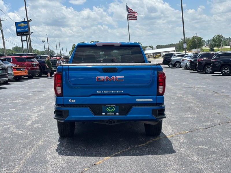 GMC Sierra 1500 Vehicle Full-screen Gallery Image 4
