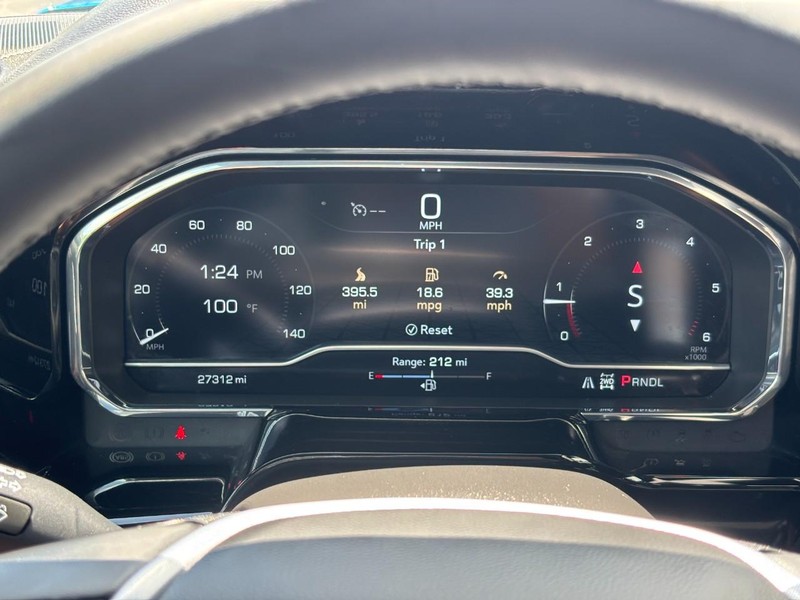 GMC Sierra 1500 Vehicle Full-screen Gallery Image 20