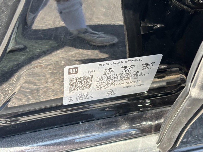 Buick Enclave Vehicle Full-screen Gallery Image 25