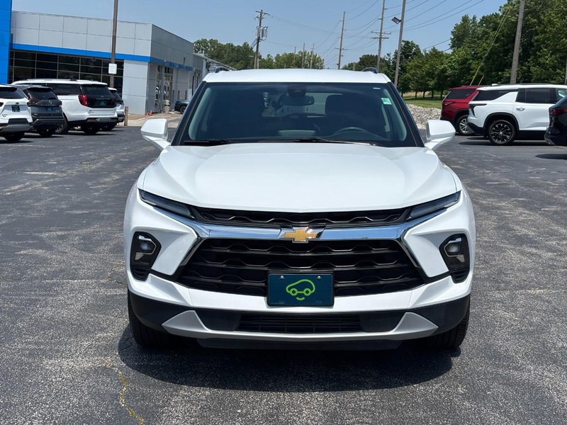 Chevrolet Blazer Vehicle Full-screen Gallery Image 08