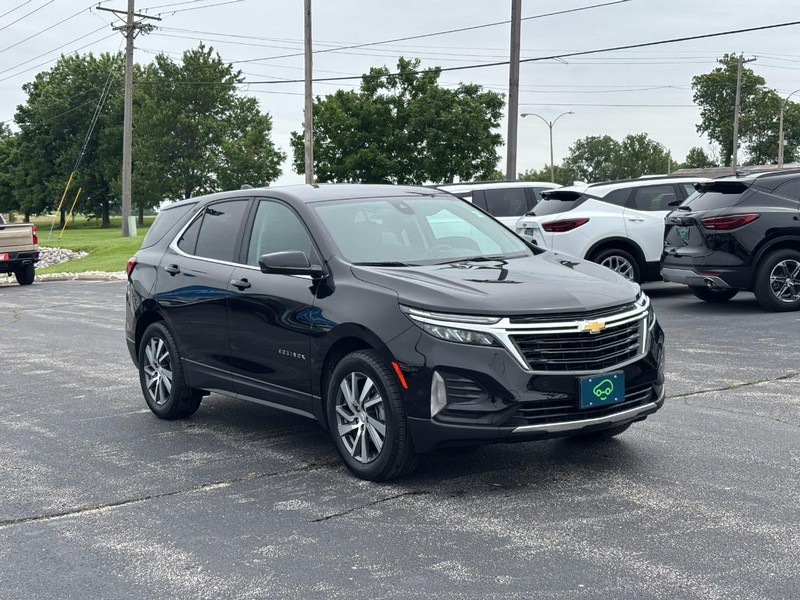 Chevrolet Equinox Vehicle Full-screen Gallery Image 7