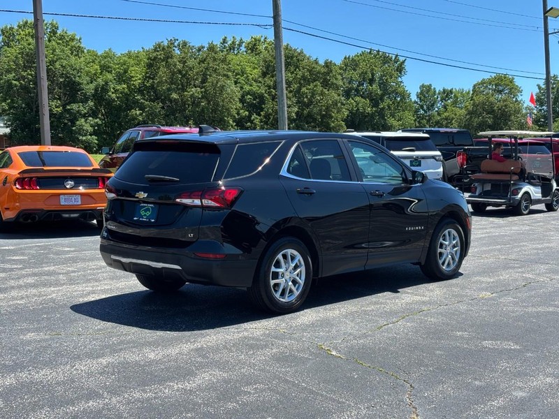 Chevrolet Equinox Vehicle Full-screen Gallery Image 5