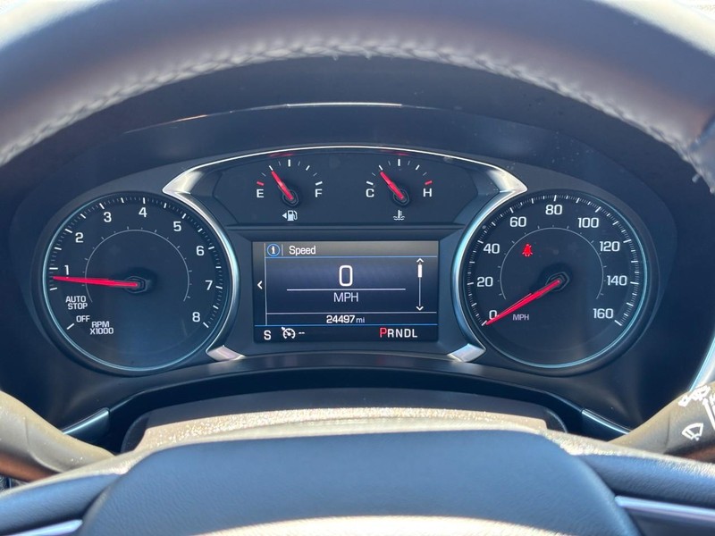Chevrolet Equinox Vehicle Full-screen Gallery Image 19