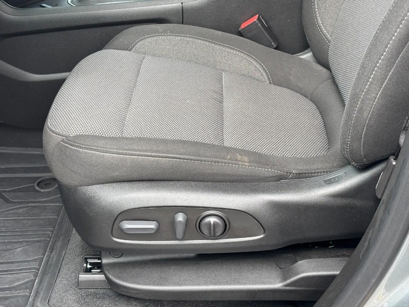 Chevrolet Traverse Vehicle Full-screen Gallery Image 18