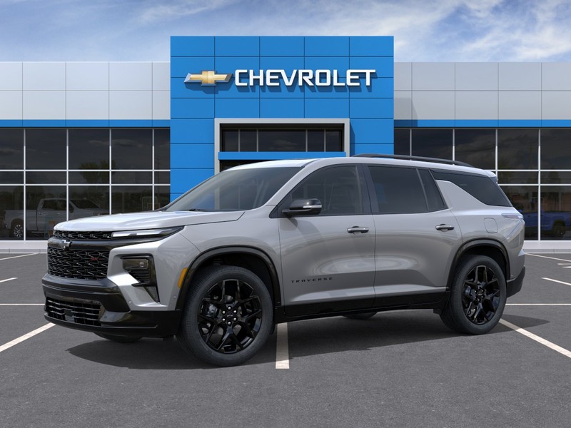 Chevrolet Traverse Vehicle Full-screen Gallery Image 2