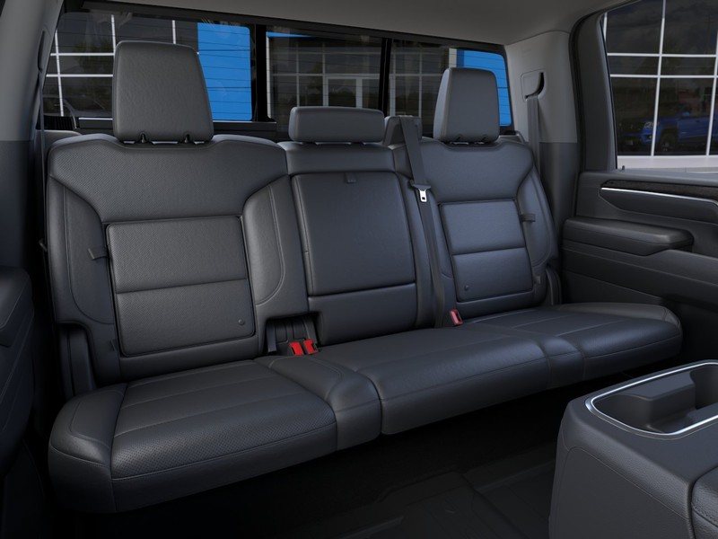 Chevrolet Silverado 2500HD Vehicle Full-screen Gallery Image 17