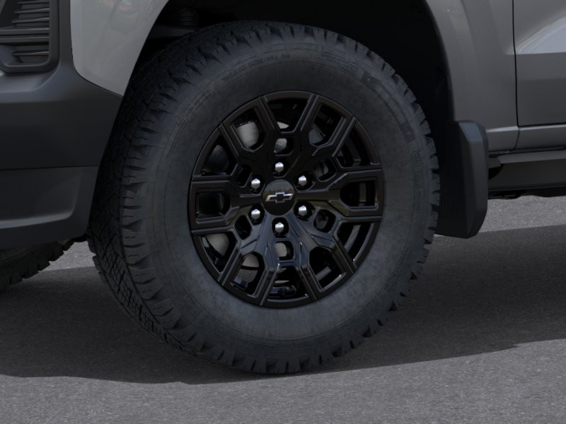 Chevrolet Colorado Vehicle Full-screen Gallery Image 9