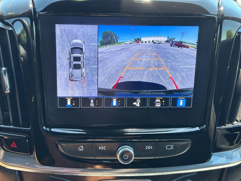 Chevrolet Traverse Vehicle Full-screen Gallery Image 22
