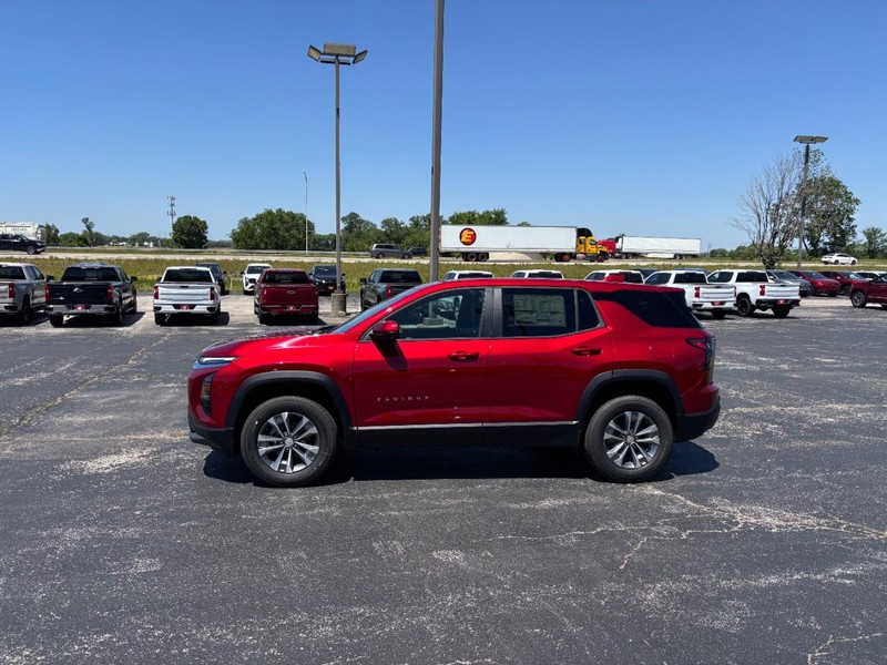 Chevrolet Equinox Vehicle Full-screen Gallery Image 2