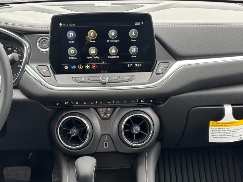 Chevrolet Blazer Vehicle Full-screen Gallery Image 8