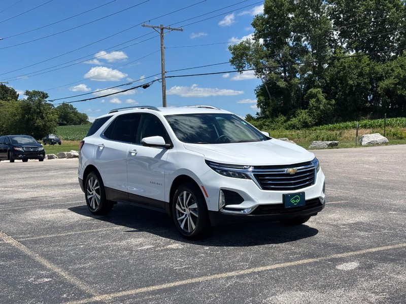 Chevrolet Equinox Vehicle Full-screen Gallery Image 7