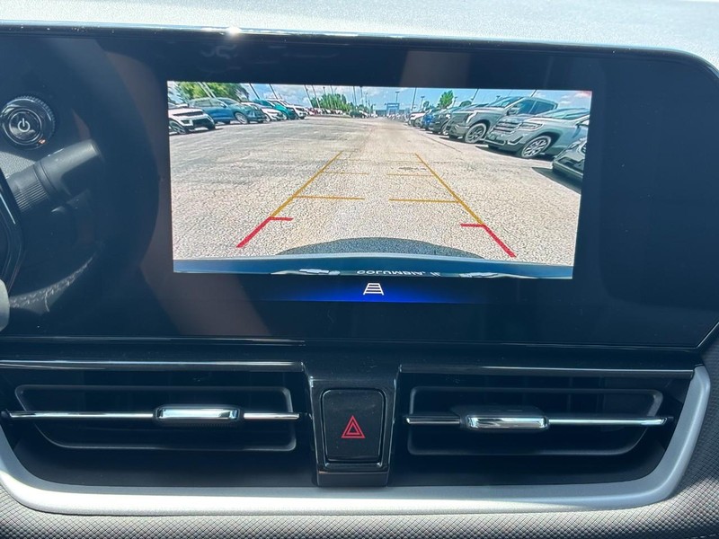 Chevrolet TrailBlazer Vehicle Full-screen Gallery Image 16