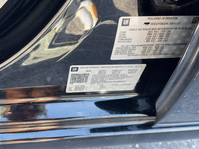 Chevrolet Silverado 1500 Vehicle Full-screen Gallery Image 23