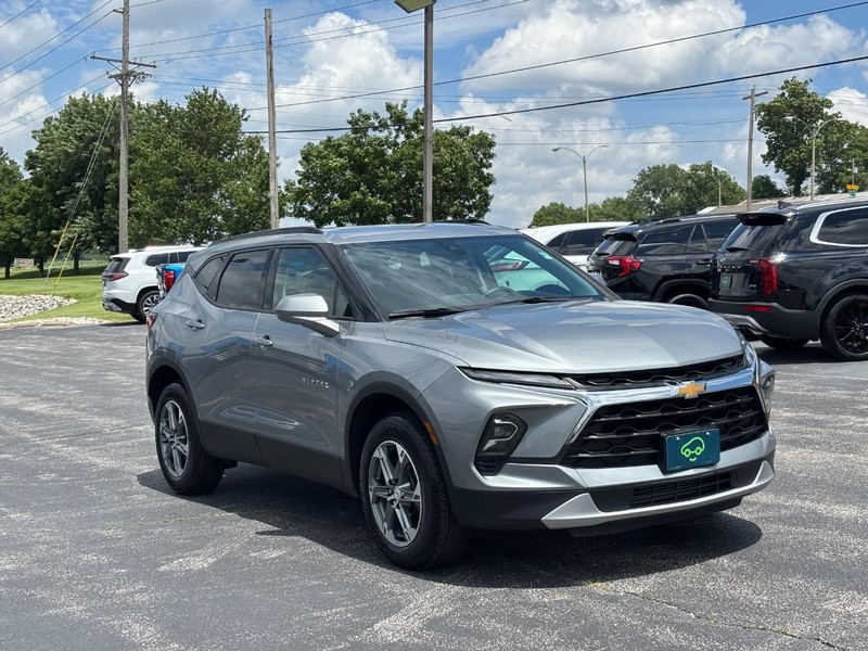 Chevrolet Blazer Vehicle Full-screen Gallery Image 7