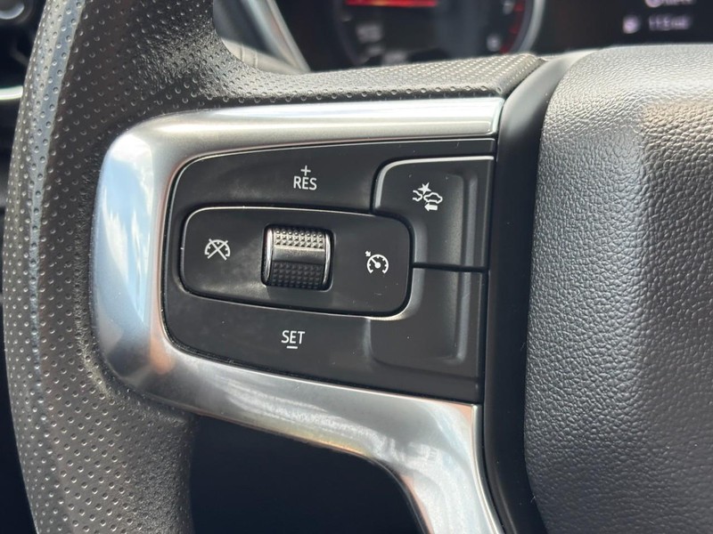 Chevrolet Blazer Vehicle Full-screen Gallery Image 18