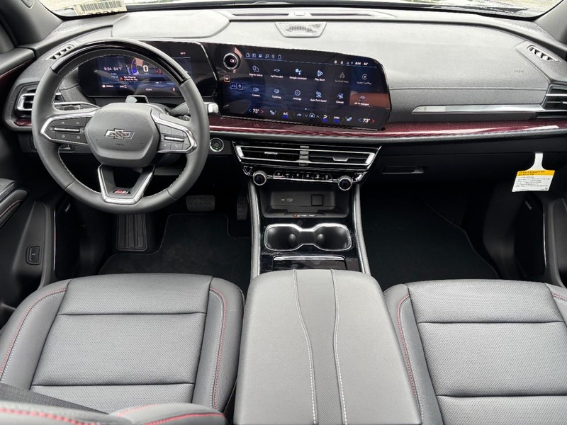 View vehicle photo 7