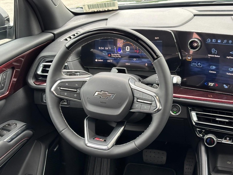 Chevrolet Traverse Vehicle Full-screen Gallery Image 8
