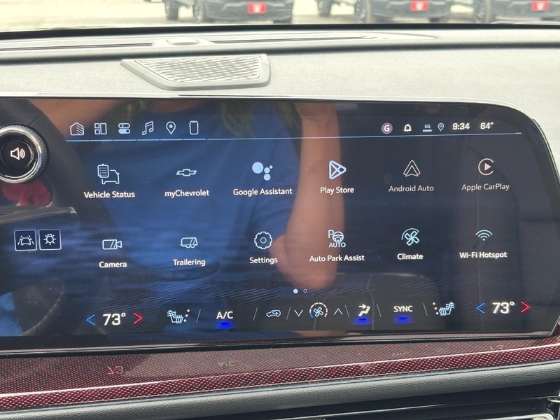 Chevrolet Traverse Vehicle Full-screen Gallery Image 16