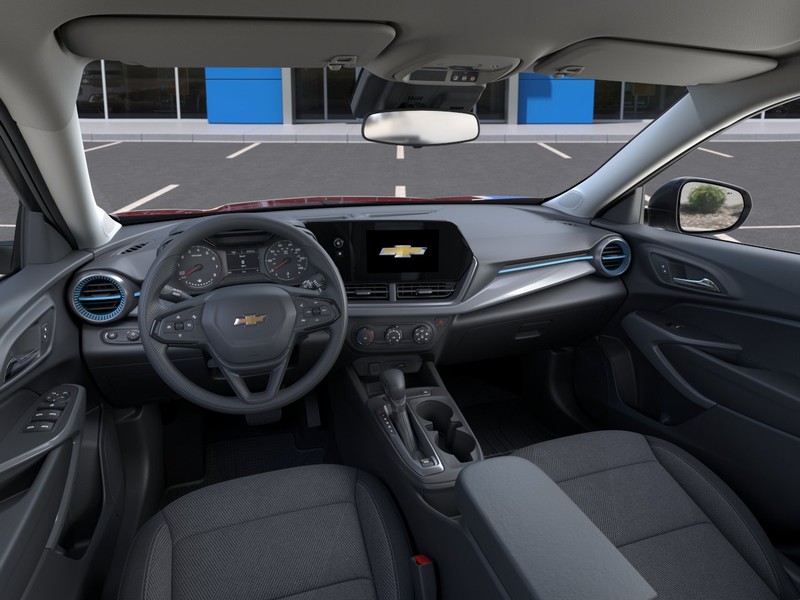 Chevrolet Trax Vehicle Full-screen Gallery Image 15