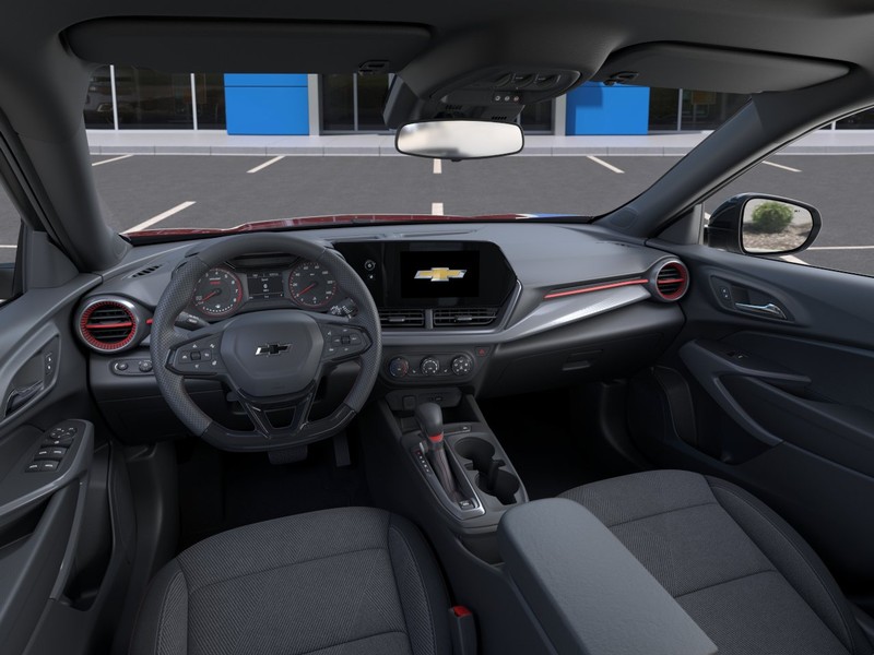 Chevrolet Trax Vehicle Full-screen Gallery Image 15