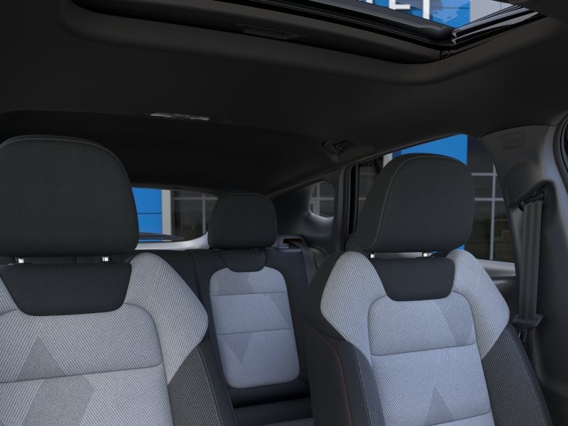 Chevrolet Trax Vehicle Full-screen Gallery Image 24