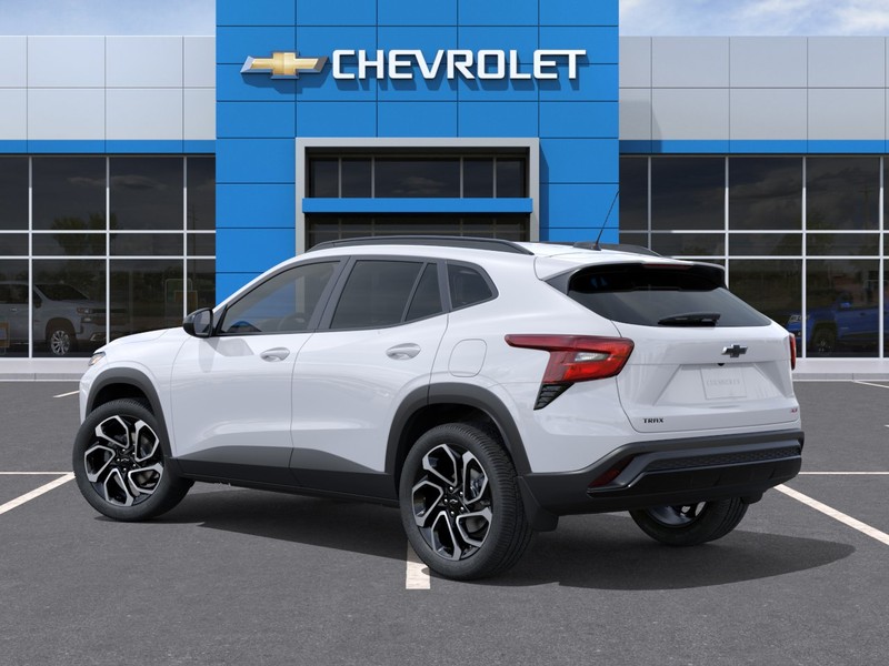 Chevrolet Trax Vehicle Full-screen Gallery Image 3