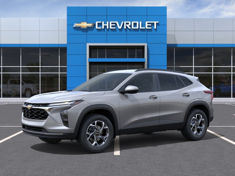 Chevrolet Trax Vehicle Full-screen Gallery Image 2
