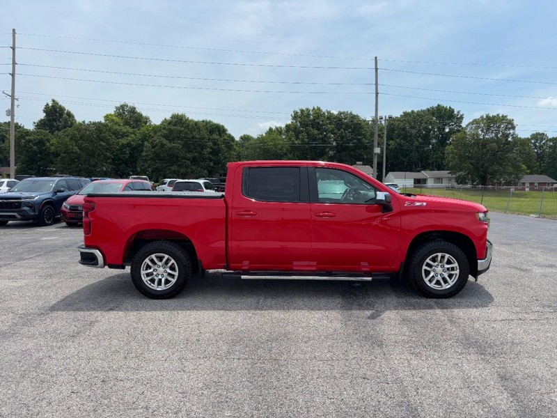 Chevrolet Silverado 1500 Vehicle Full-screen Gallery Image 6